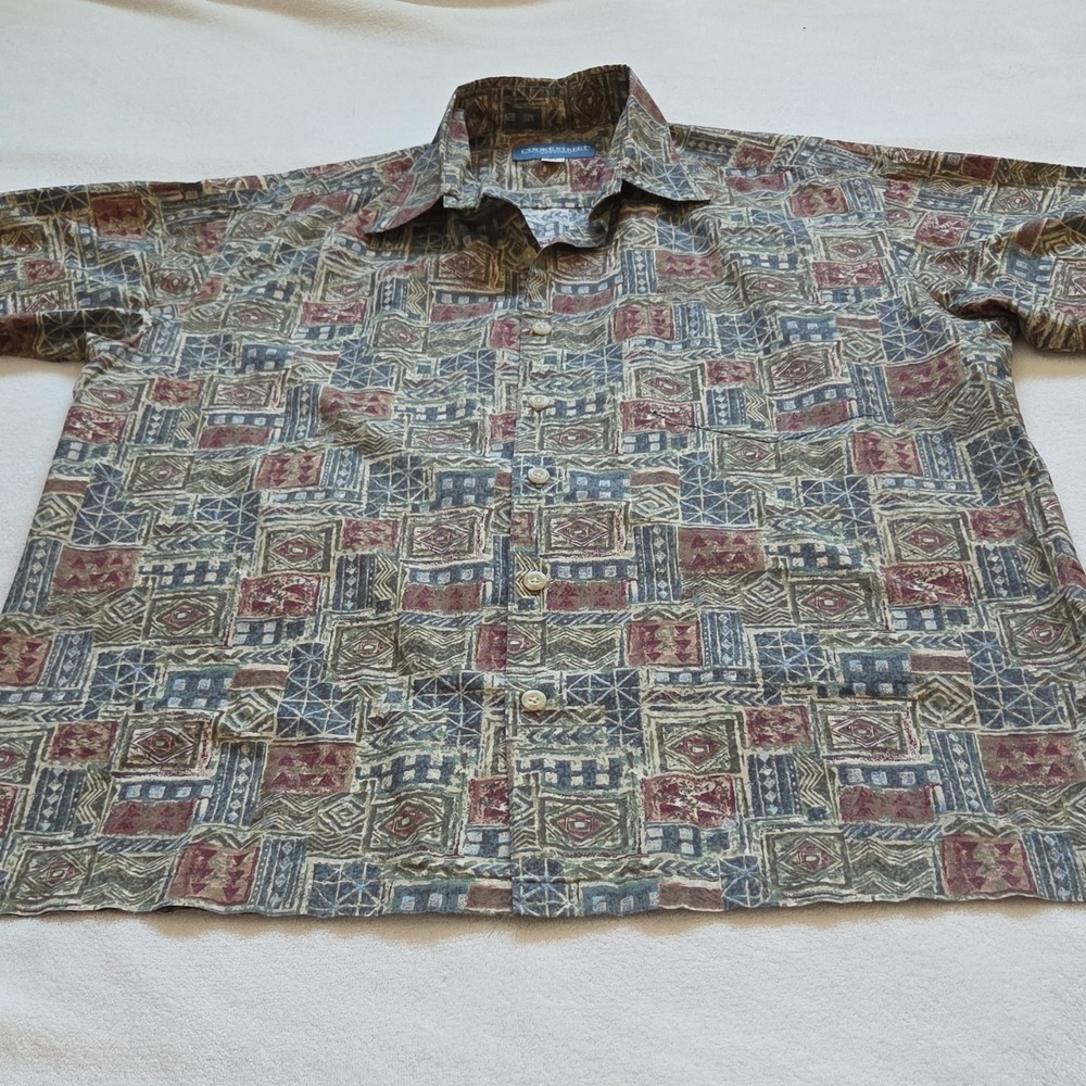 Cooke Street Geometric Print Button-Up Shirt M Short‎ Sleeve Hawaiian Theme